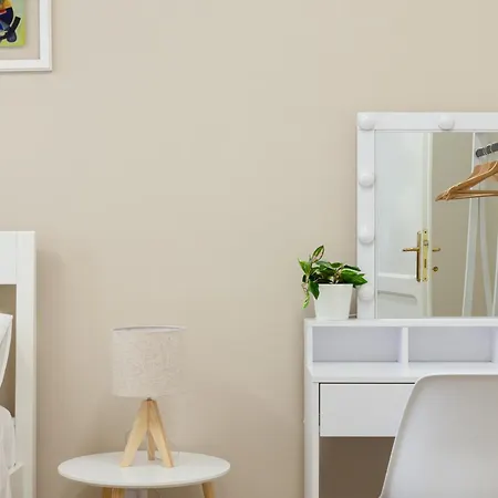 Piramide Apartment *